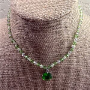 Fashion Jewelry Sparkling Green Crystal Pendant Necklace